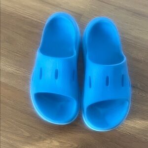 Hoka Vibrant Blue Slide Sandals